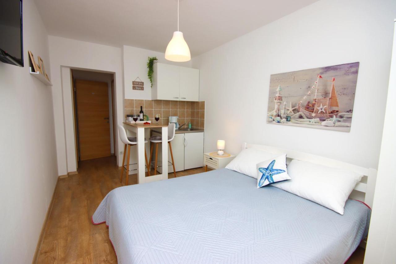 Apartments Nina Цавтат Екстер'єр фото